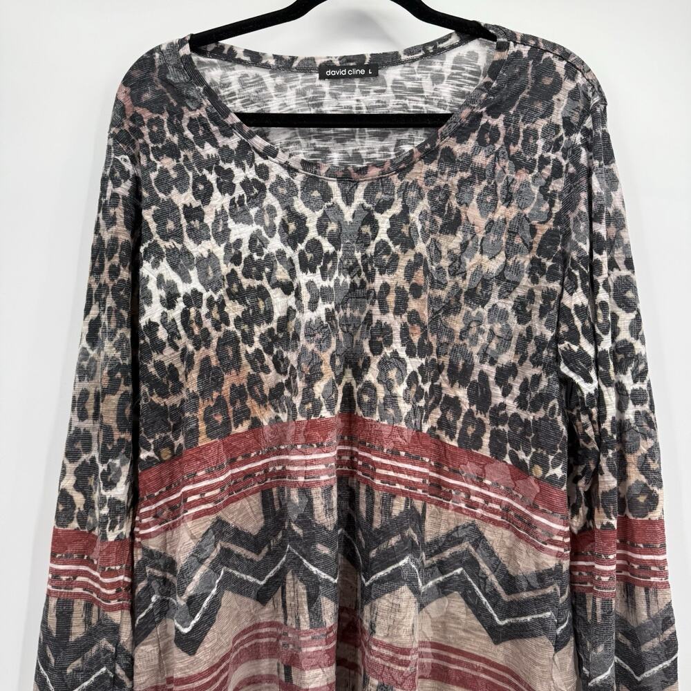 David‎ Cline Shirt Top Womens Large Safari Print Leopard Soft Tunic - Picture 3 of 10